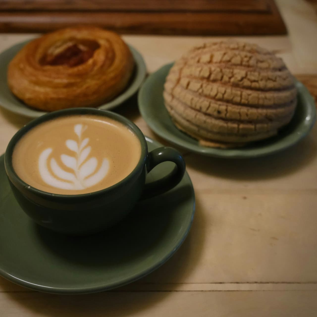 Morgenkaffe og friskbagt bagværk